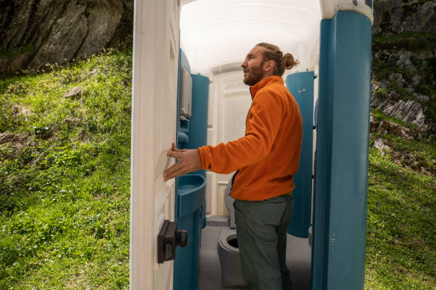 Best Portable restroom trailer rental  in Breckenridge, TX