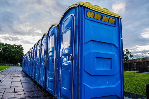 Portable Toilet Options We Offer in Breckenridge, TX